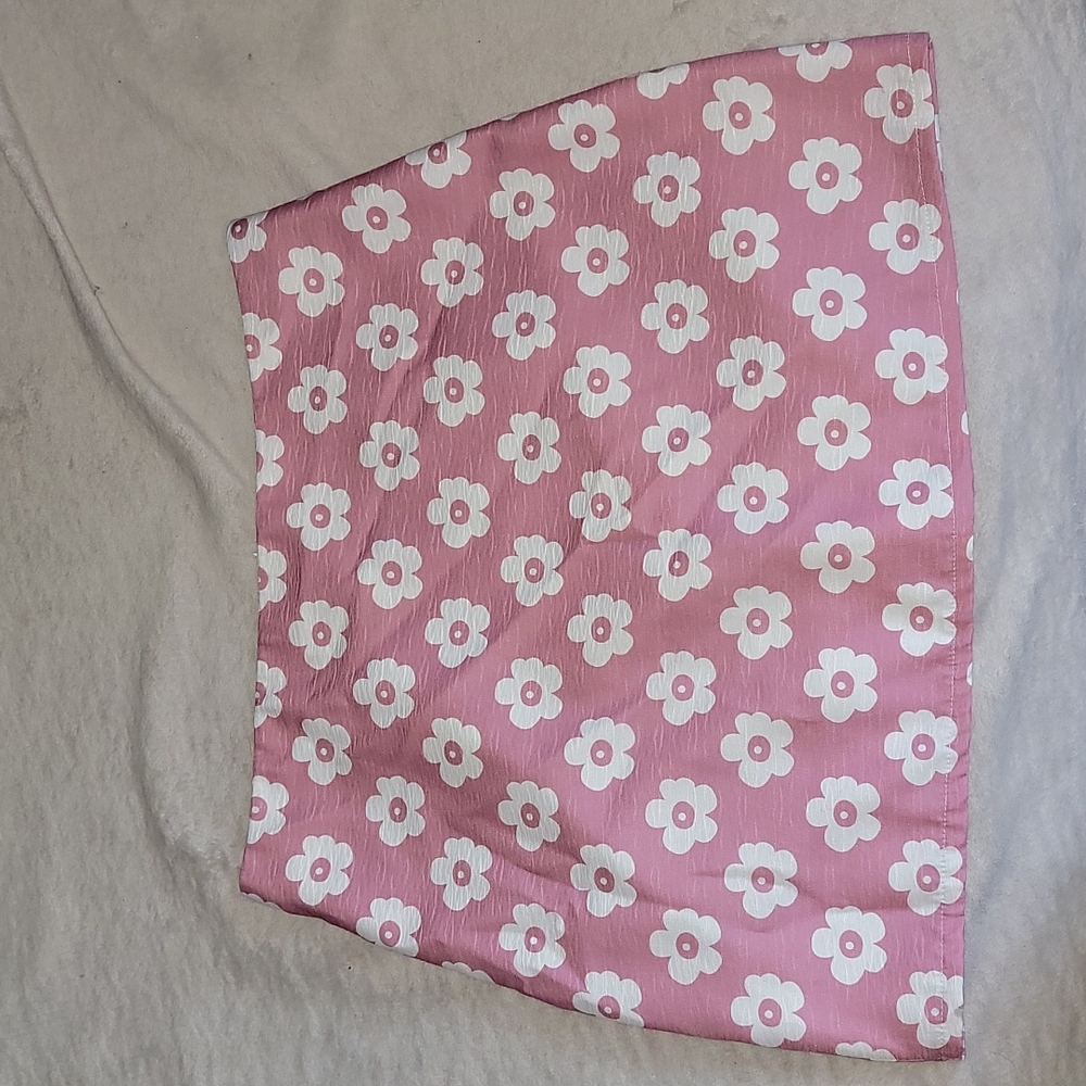 Shein Flowered Pink Mini Skirt--so cute!